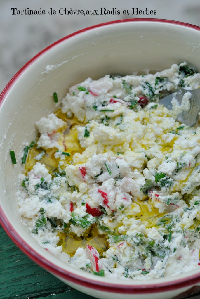 Tartinade de Chèvre, aux Radis et aux Herbes 1